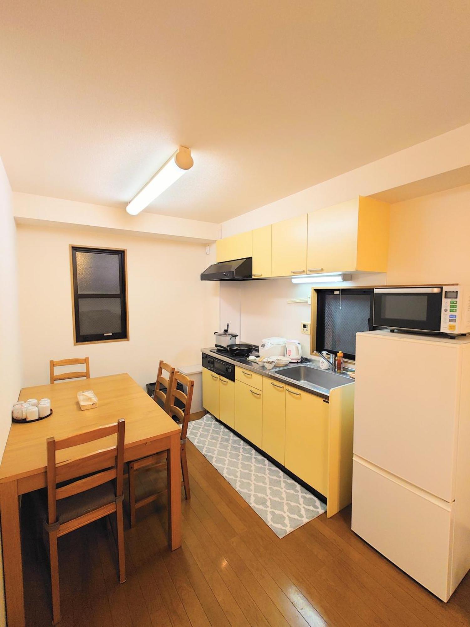 Honeys Guest House Токио Экстерьер фото